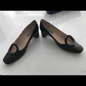 Used - Diane B. (MADE IN ITALY) Size 7